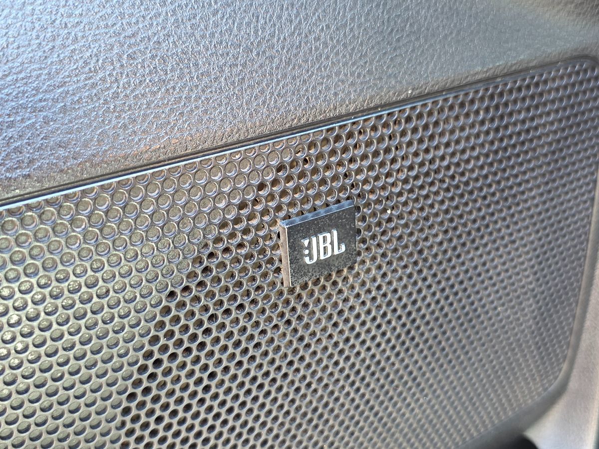 2016 Toyota Tundra Limited - Photo 28