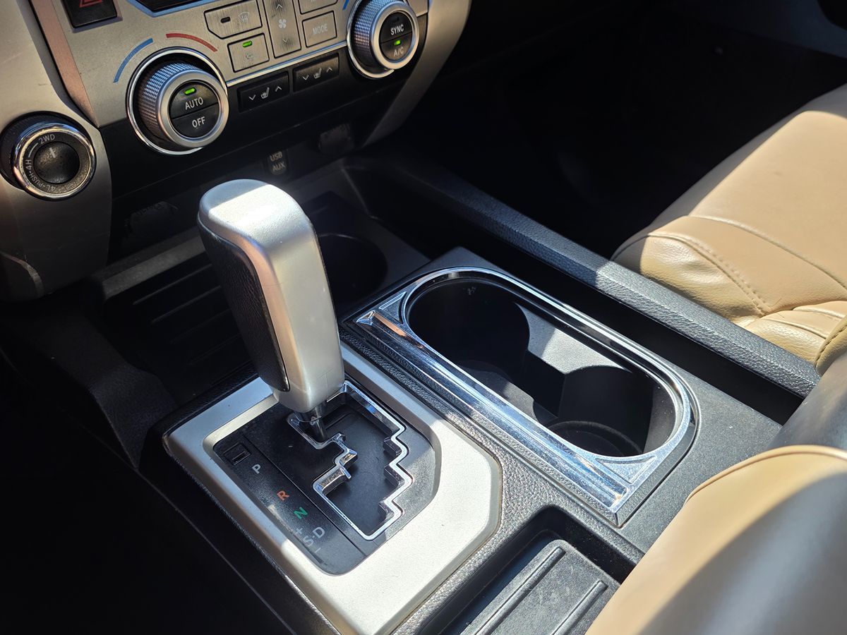 2016 Toyota Tundra Limited - Photo 35