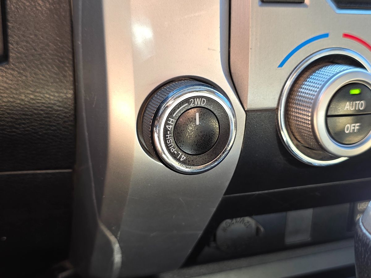 2016 Toyota Tundra Limited - Photo 40