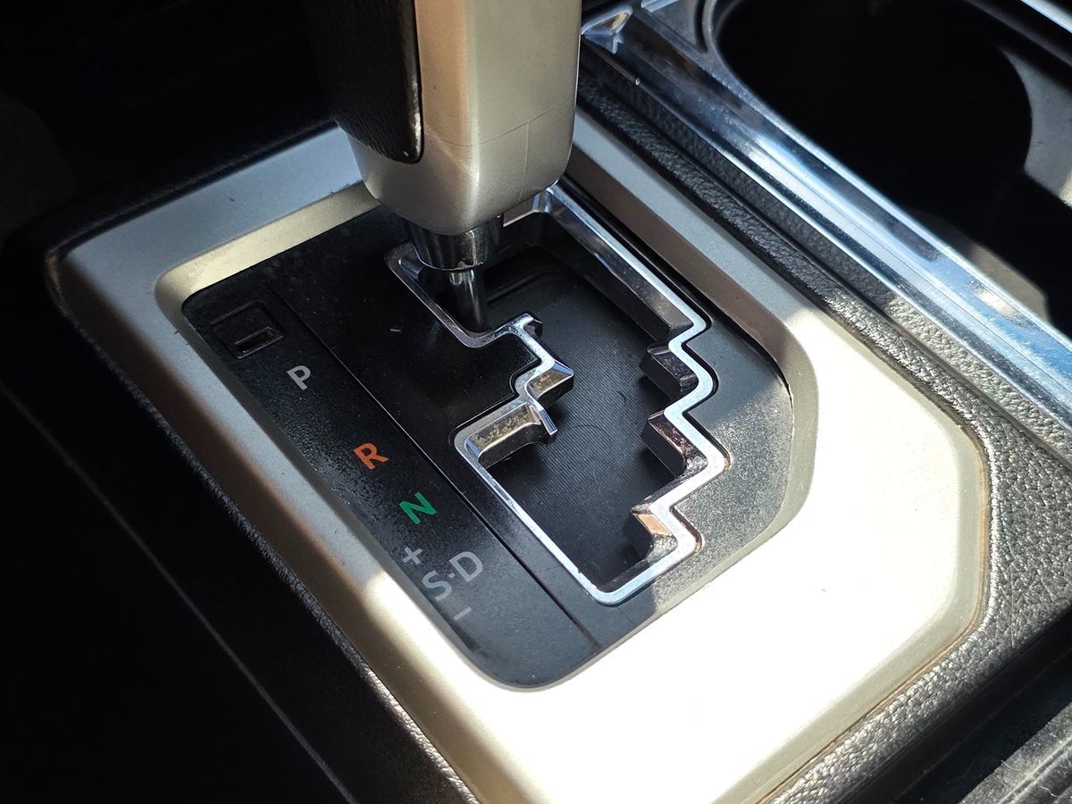 2016 Toyota Tundra Limited - Photo 42