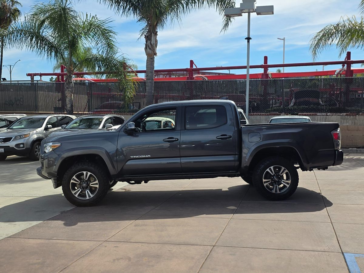 2023 Toyota Tacoma TRD Sport - Photo 11