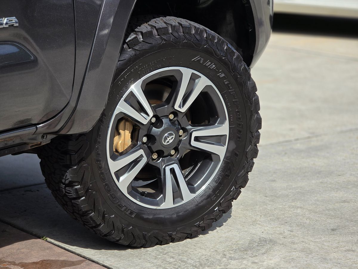 2023 Toyota Tacoma TRD Sport - Photo 14