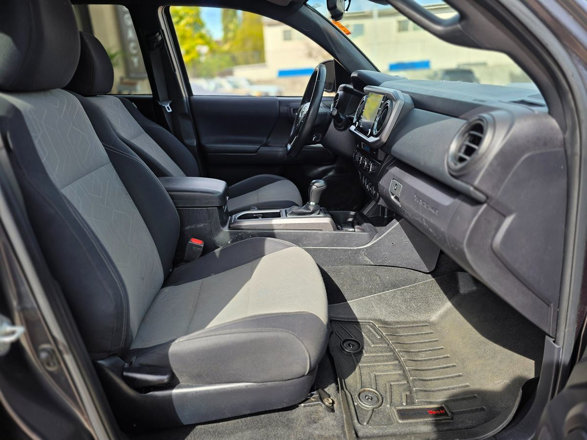 2023 Toyota Tacoma TRD Sport - Photo 16