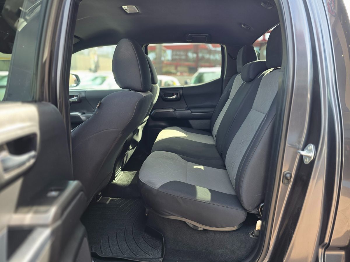 2023 Toyota Tacoma TRD Sport - Photo 24