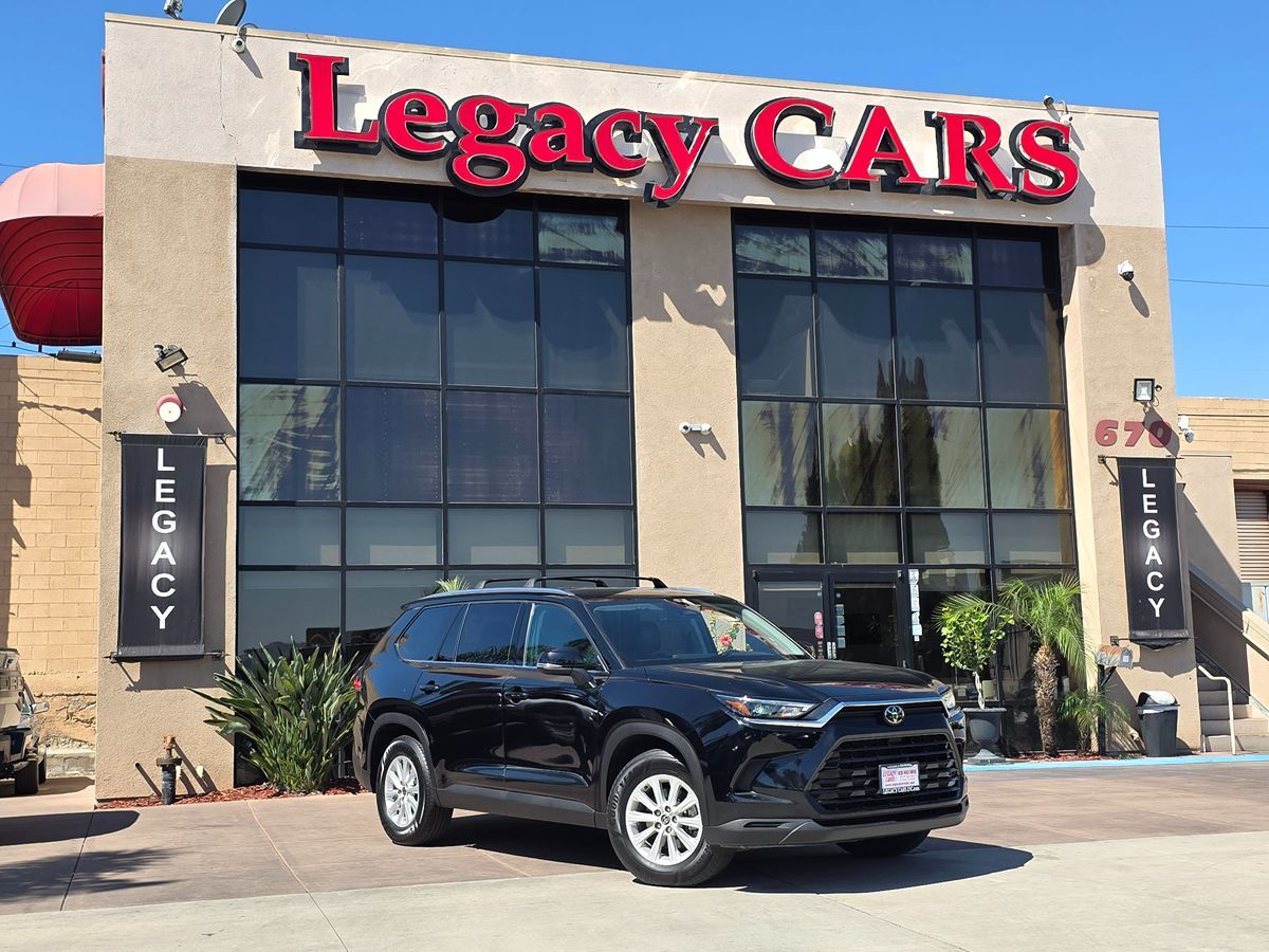 2024 Toyota Grand Highlander XLE - Photo 2