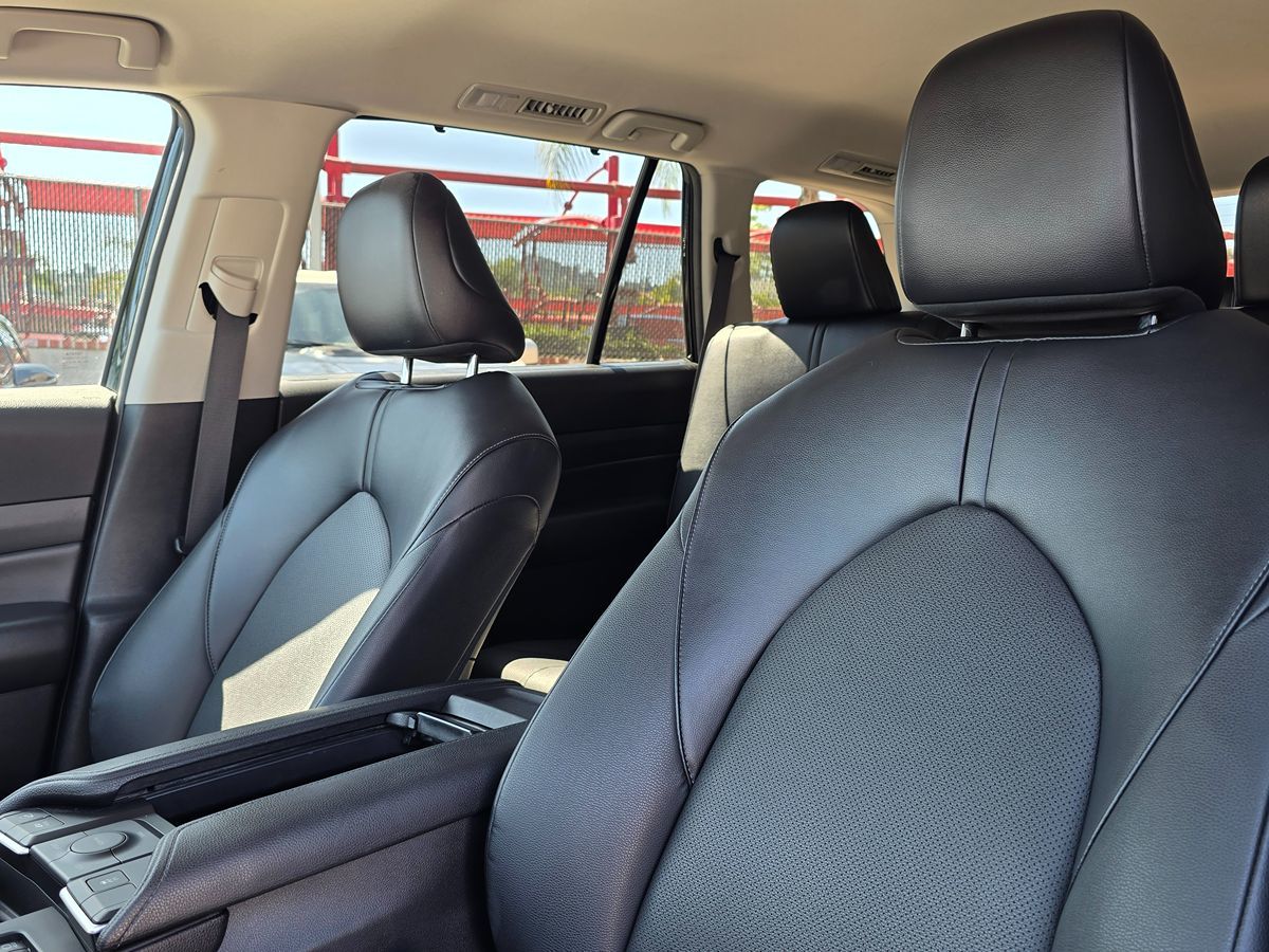 2024 Toyota Grand Highlander XLE - Photo 23