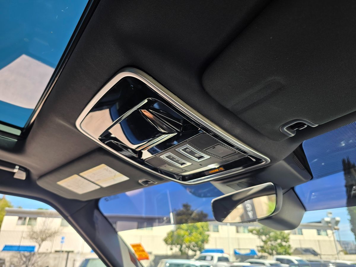 2017 Land Rover Range Rover HSE - Photo 18