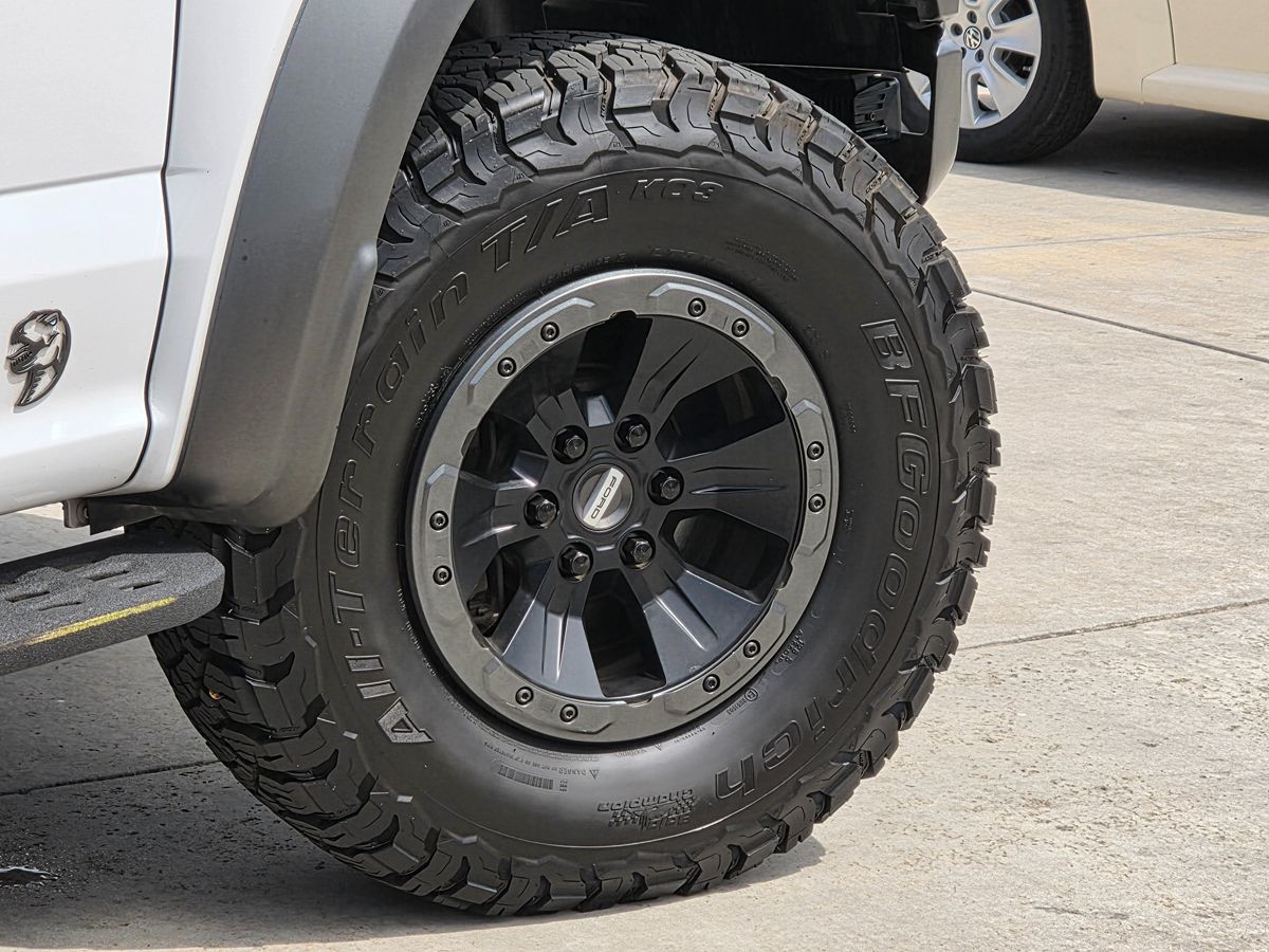 Ford F-150 photo 13