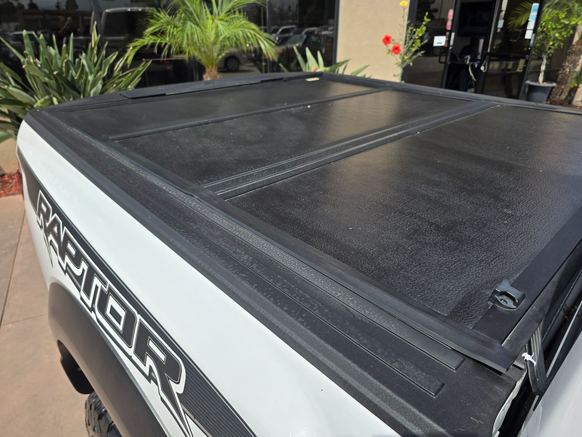 Ford F-150 photo 19