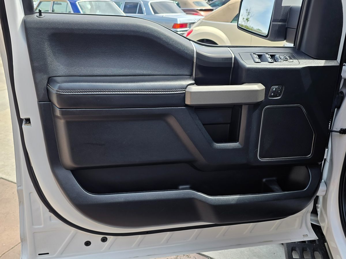 Ford F-150 photo 32