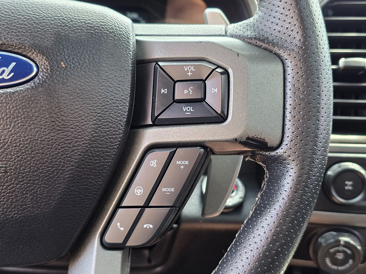 Ford F-150 photo 38