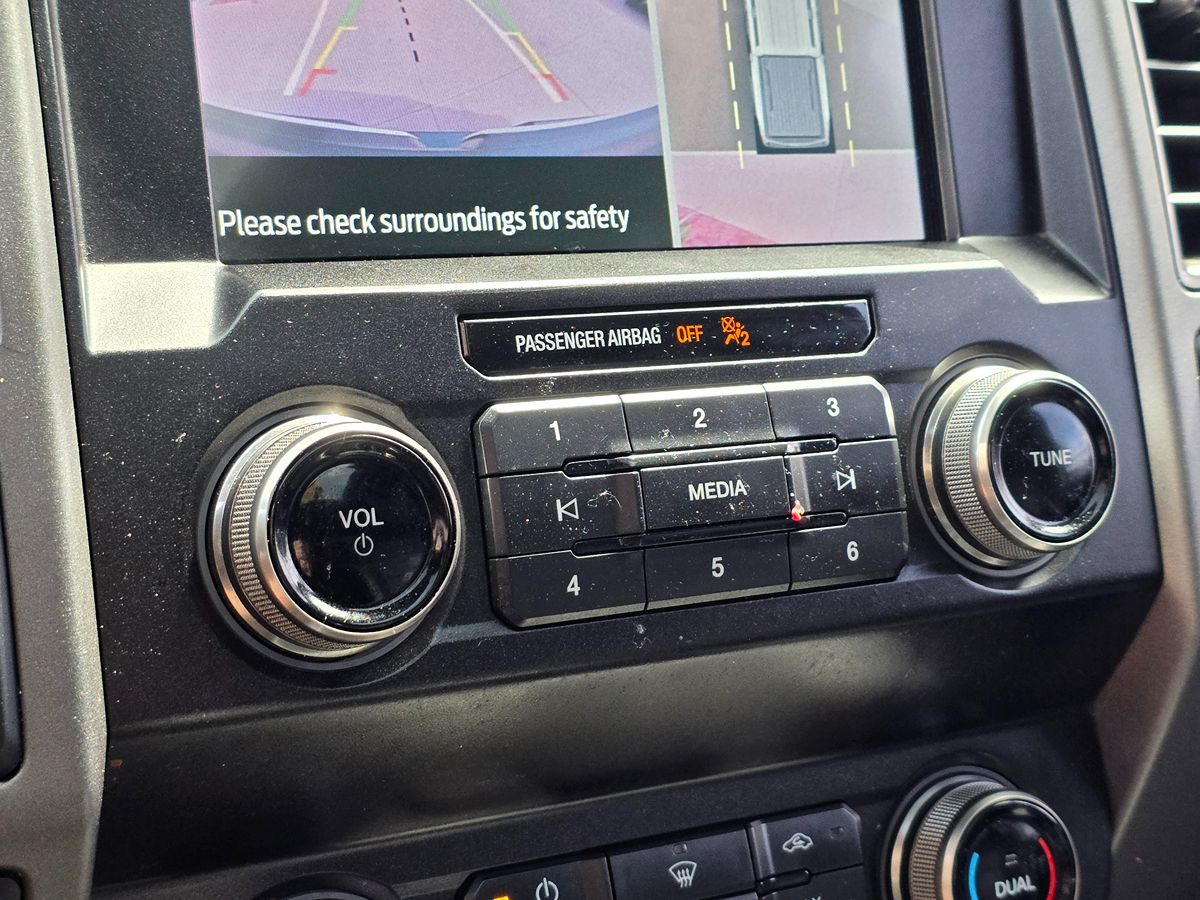 Ford F-150 photo 41