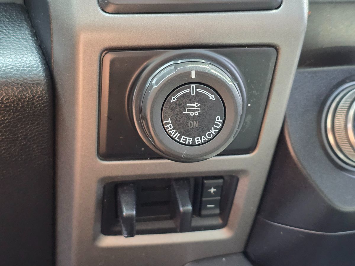 Ford F-150 photo 44