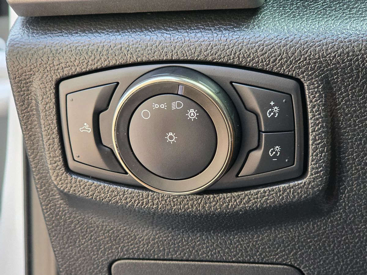 Ford F-150 photo 56