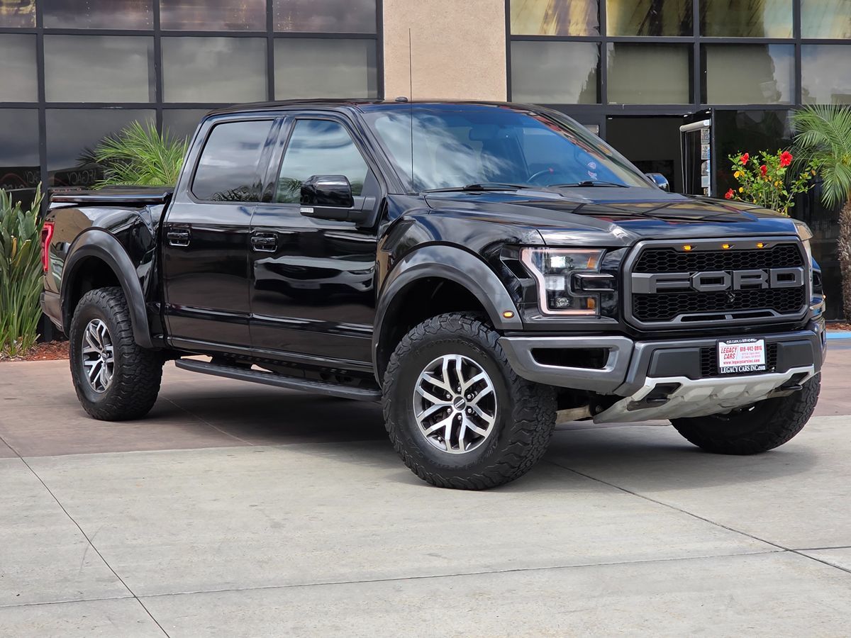 2017 Ford F-150 Raptor - Photo 3