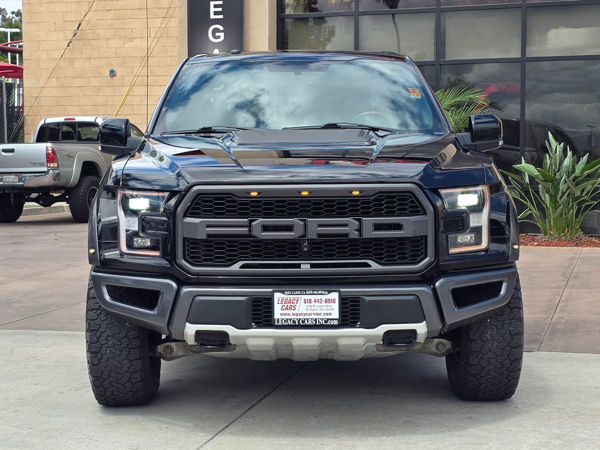 2017 Ford F-150 Raptor - Photo 4