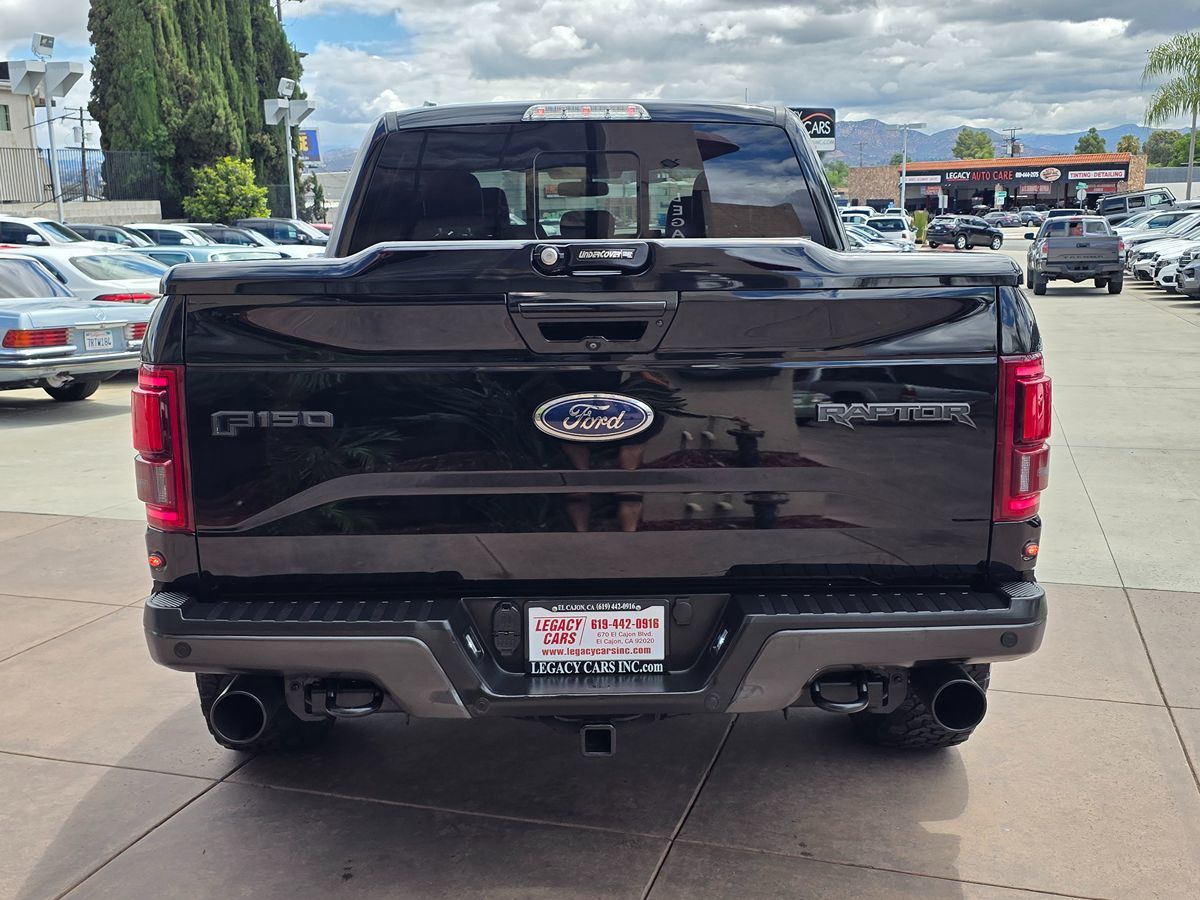 2017 Ford F-150 Raptor - Photo 11