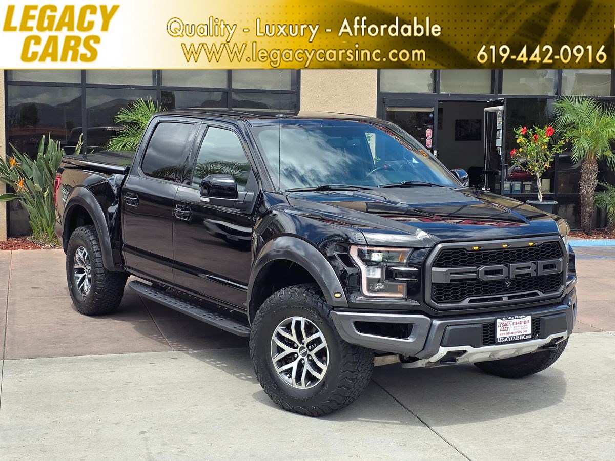 2017 Ford F-150 Raptor 4x4 SuperCrew 5-1/2 Box's photo