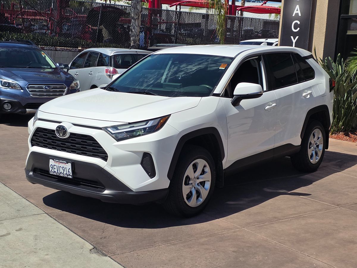 Toyota RAV4 photo 5