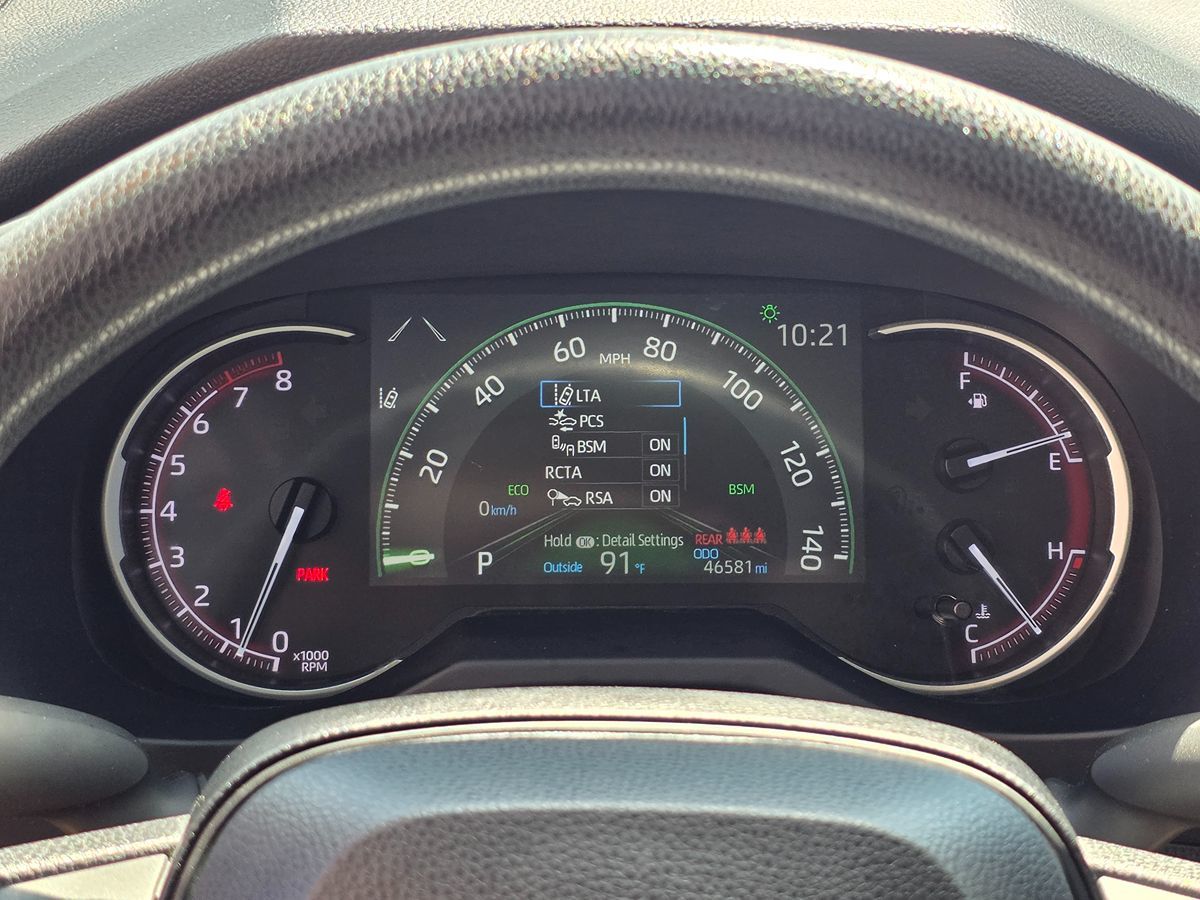 Toyota RAV4 photo 30