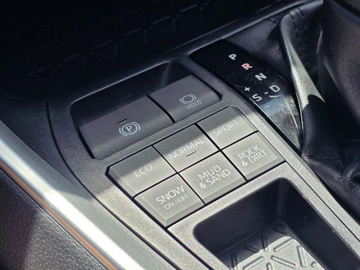 Toyota RAV4 photo 39