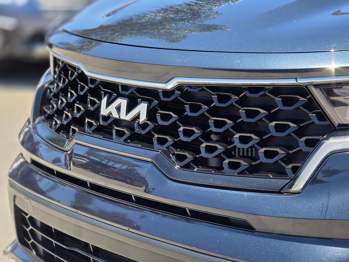2022 Kia Sorento S Hybrid - Photo 7