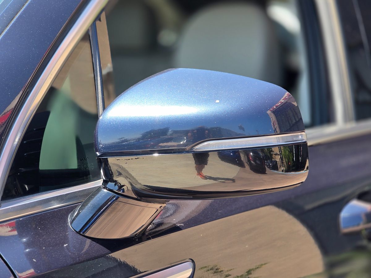 2022 Kia Sorento S Hybrid - Photo 8