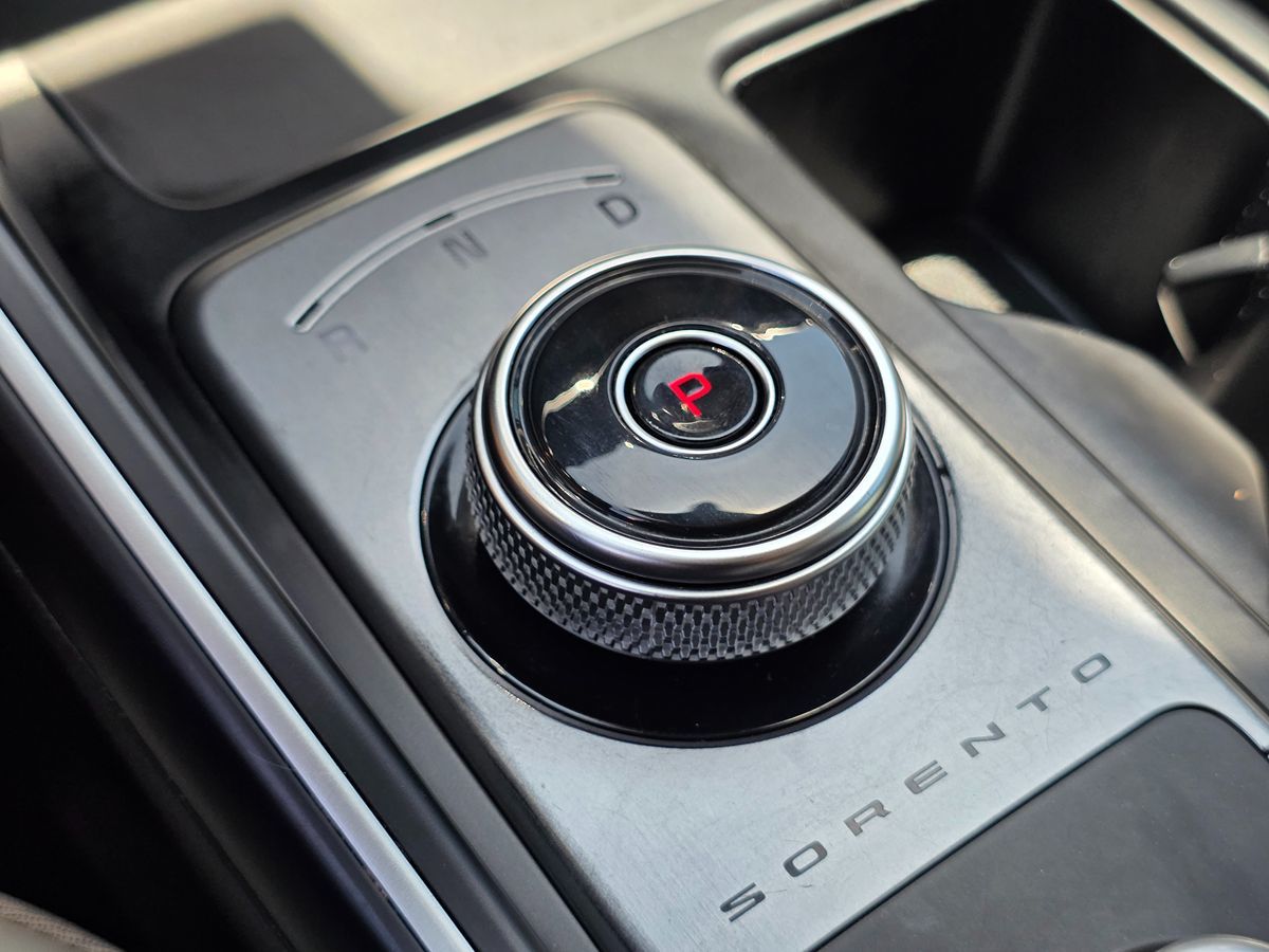 2022 Kia Sorento S Hybrid - Photo 43