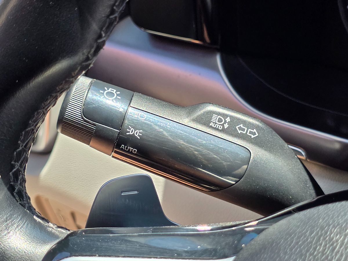 2022 Kia Sorento S Hybrid - Photo 48