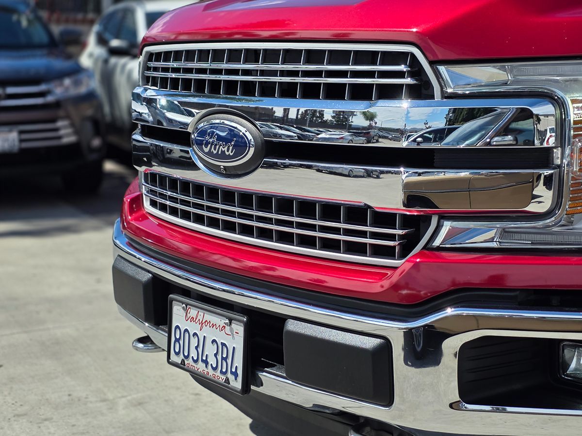 Ford F-150 photo 7