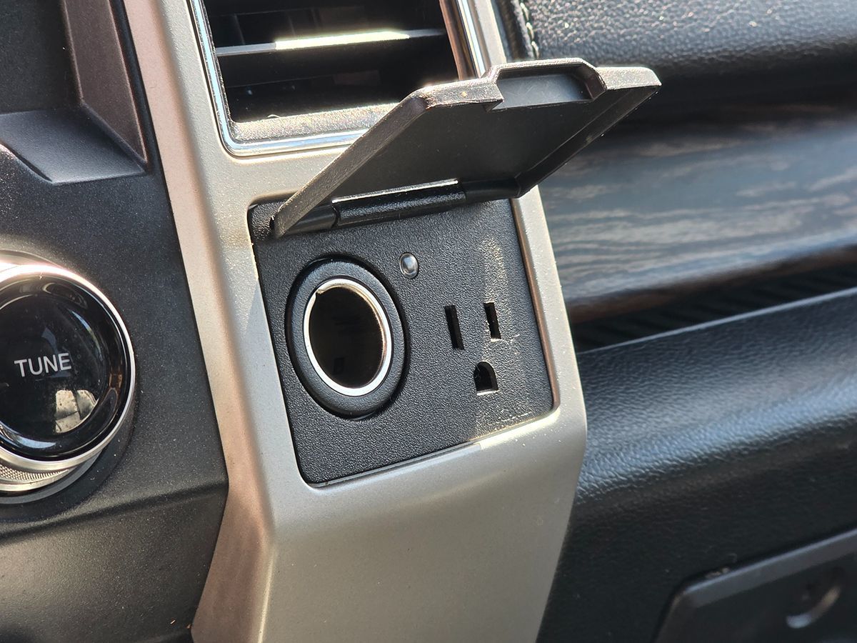 Ford F-150 photo 53