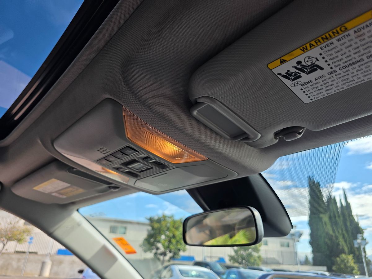 Toyota RAV4 photo 19