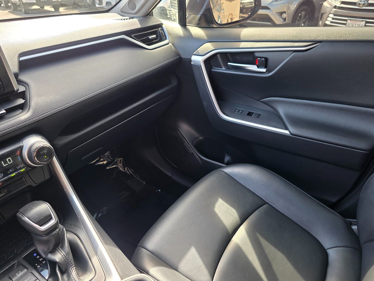 Toyota RAV4 photo 40