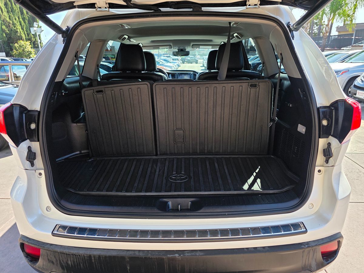 Toyota Highlander photo 20