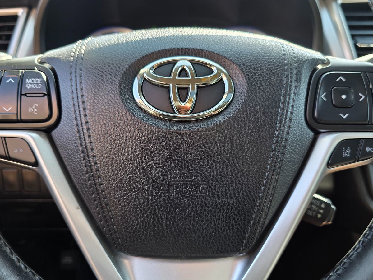 Toyota Highlander photo 36