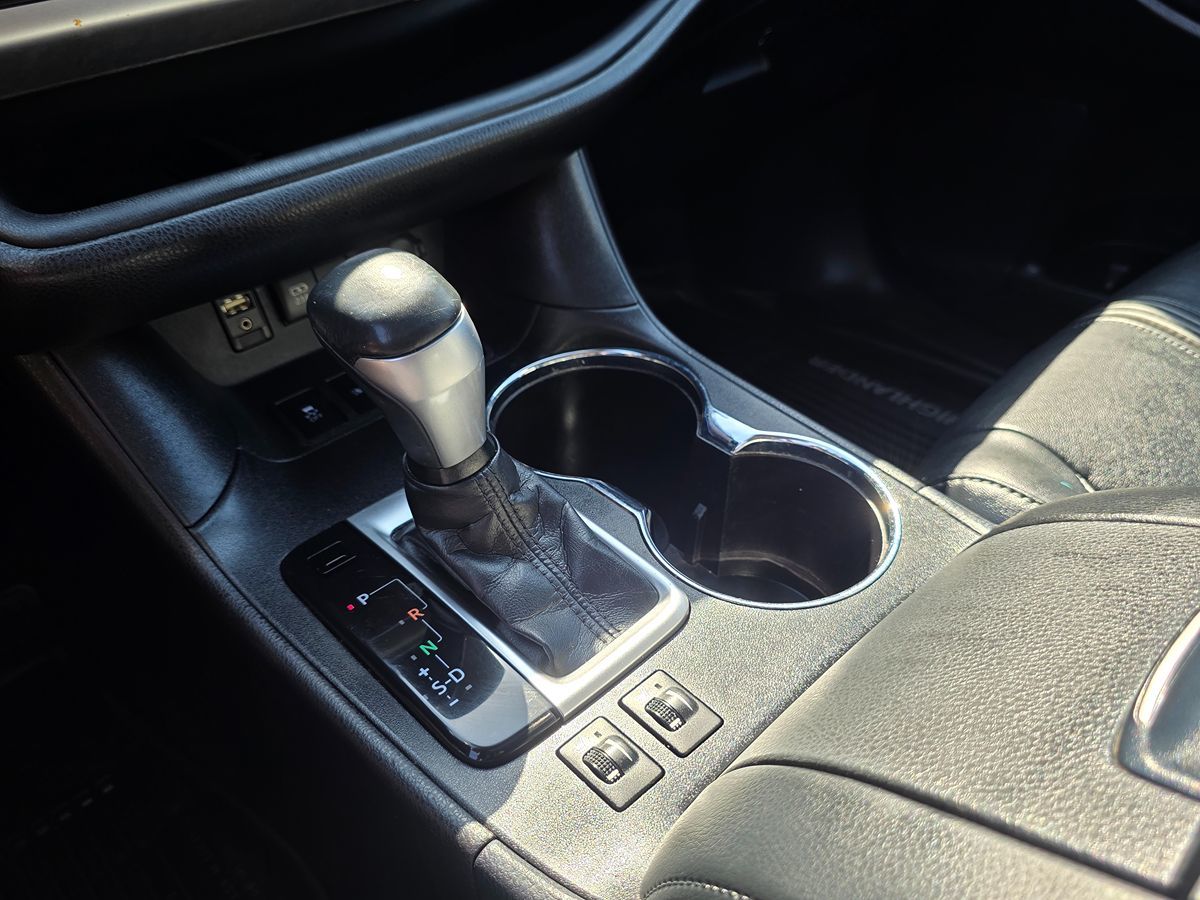 Toyota Highlander photo 39