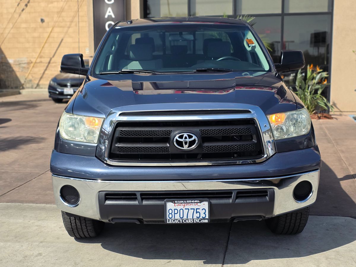 Toyota Tundra photo 5