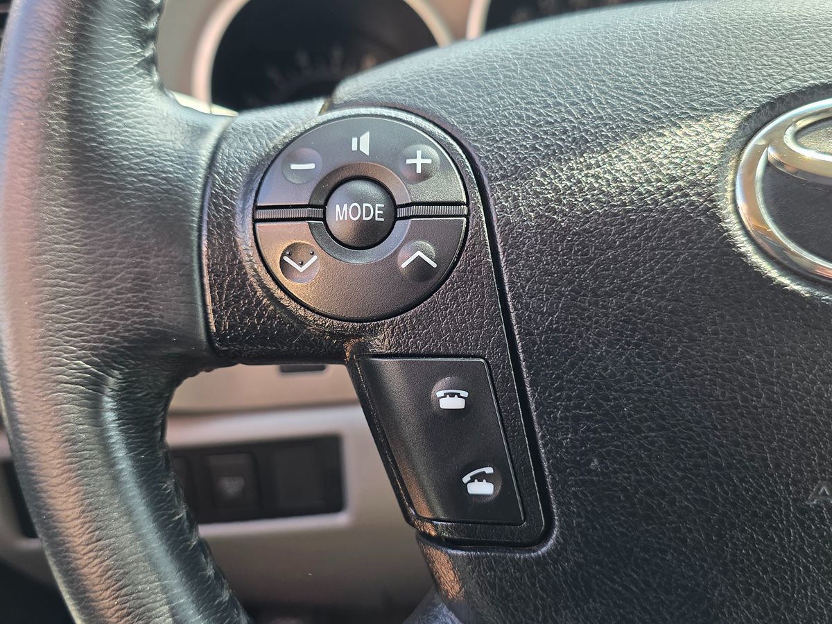 Toyota Tundra photo 34