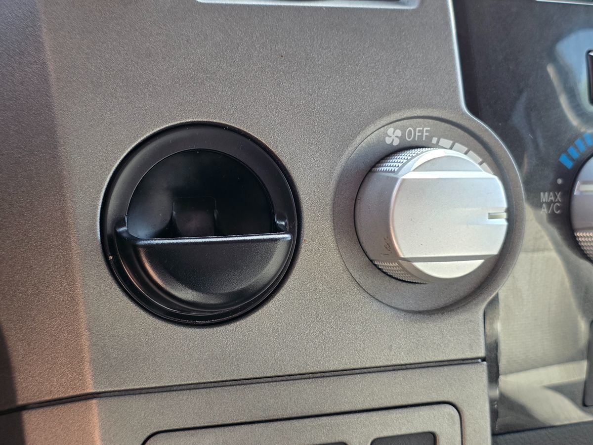 Toyota Tundra photo 43