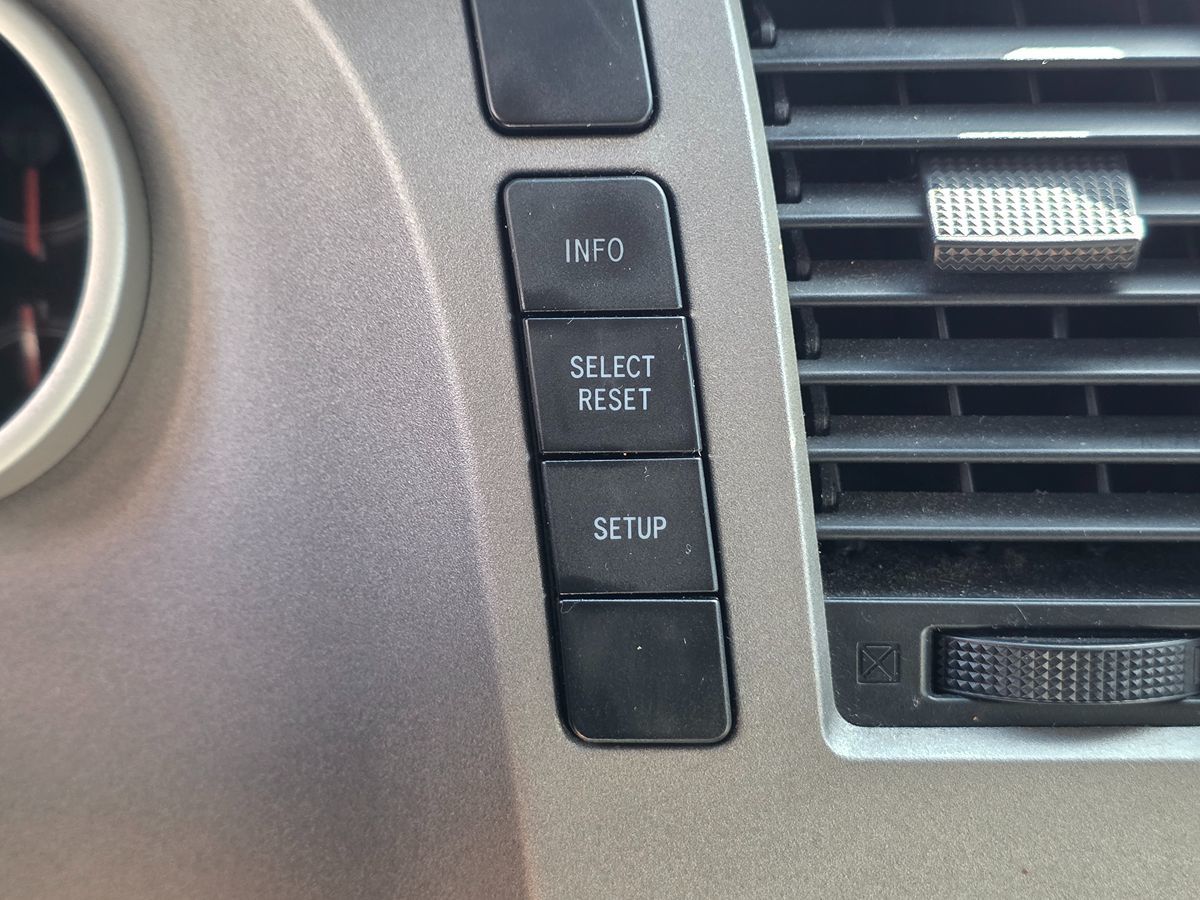 Toyota Tundra photo 44