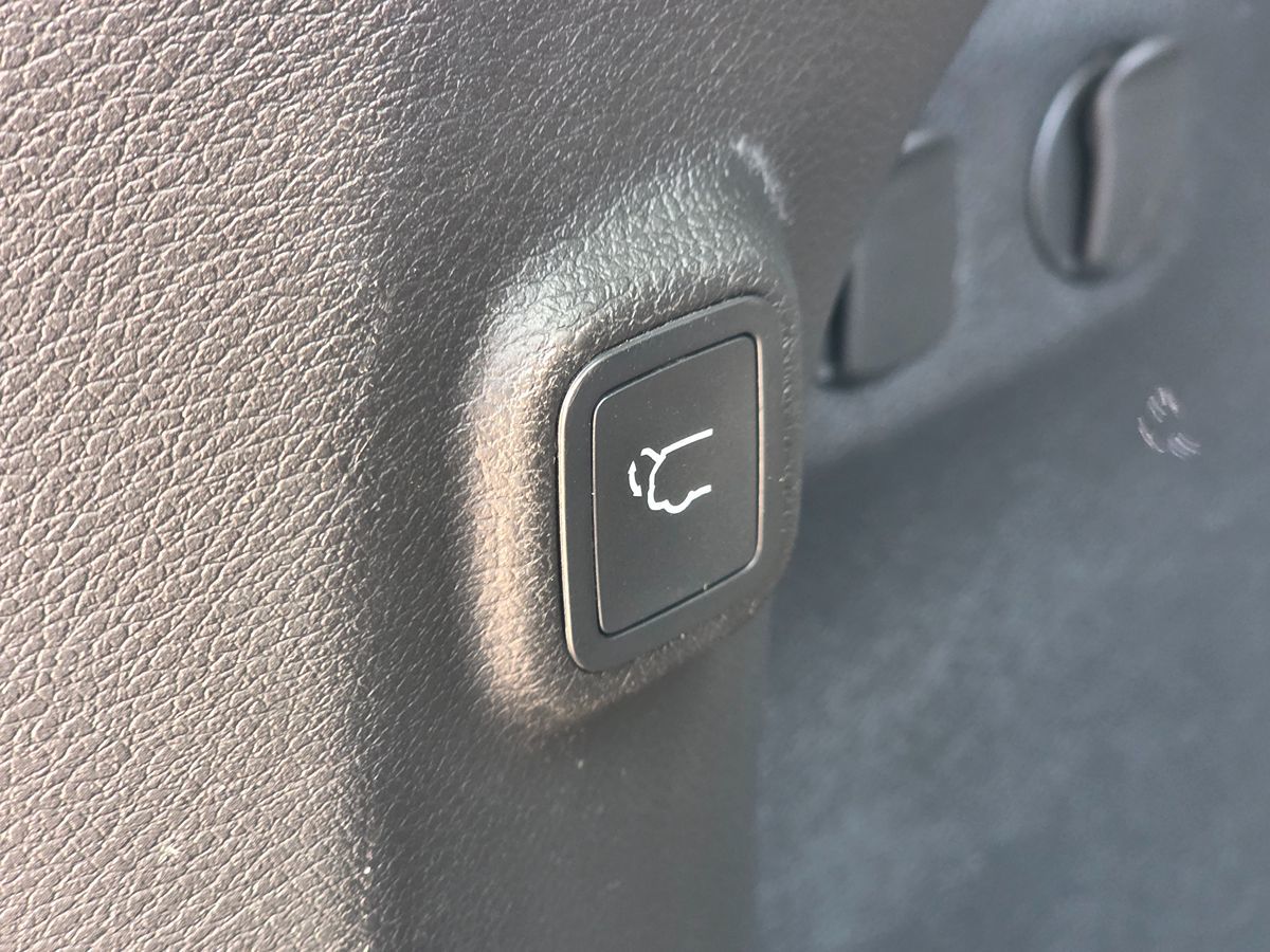 Jeep Cherokee photo 19