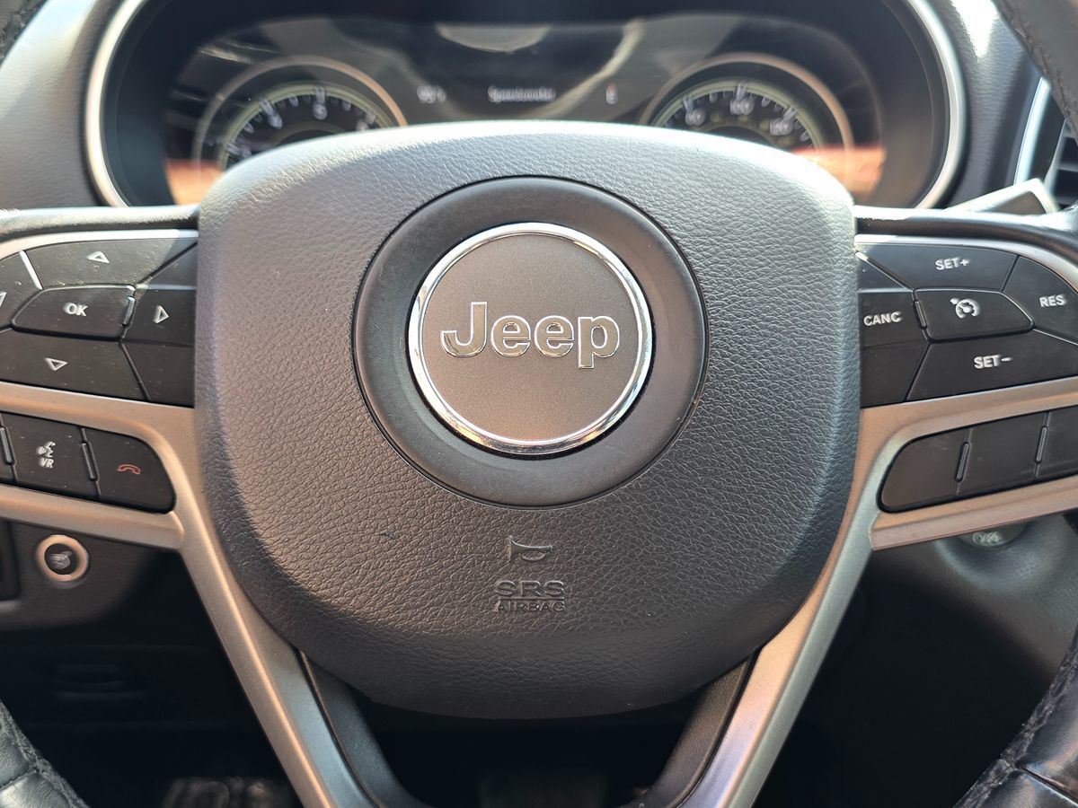 Jeep Cherokee photo 34