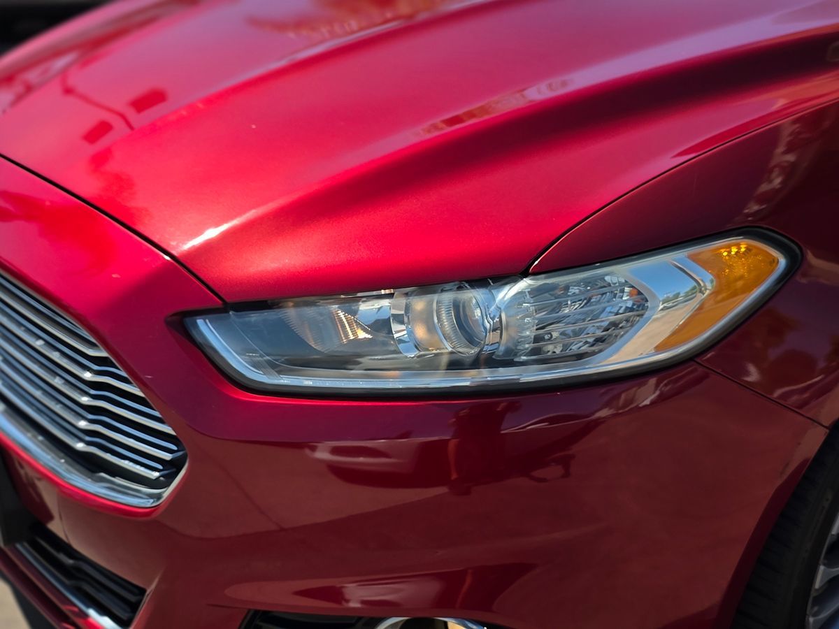 Ford Fusion photo 6
