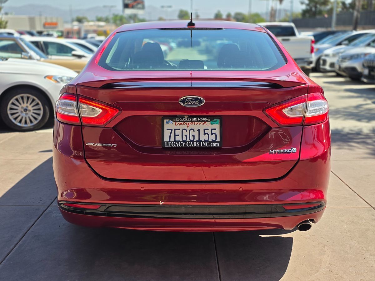 Ford Fusion photo 11