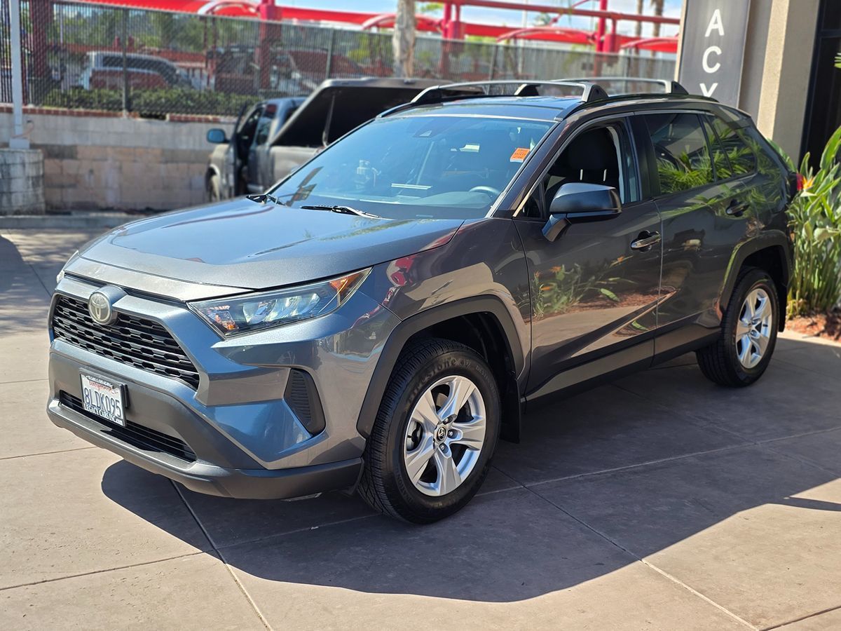Toyota RAV4 photo 6
