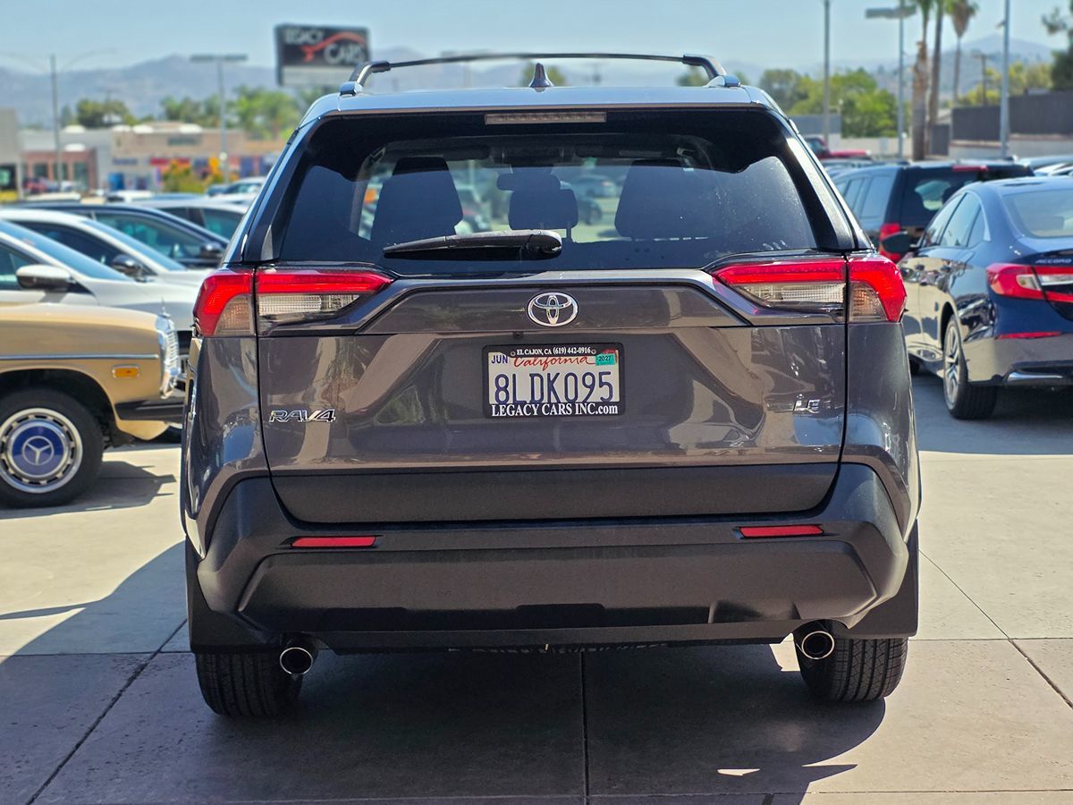 Toyota RAV4 photo 12