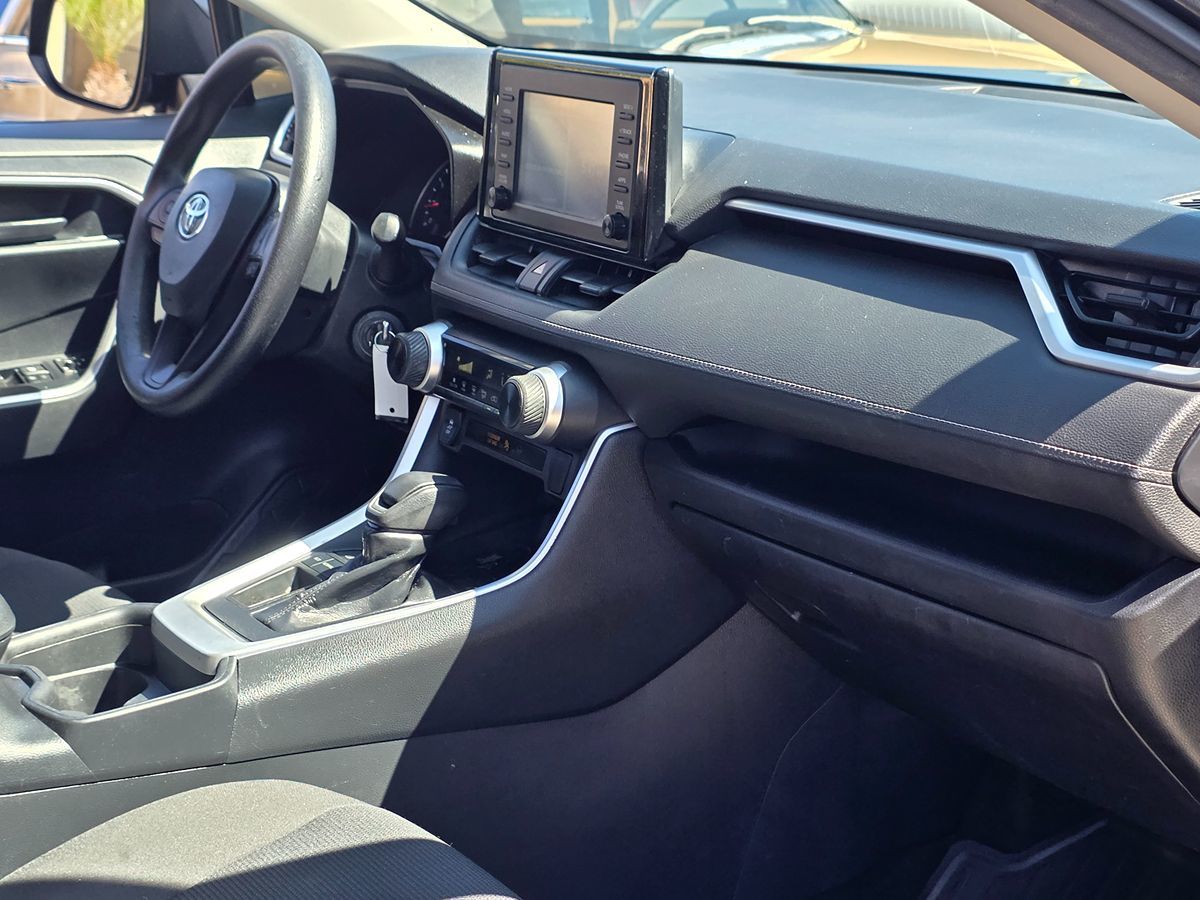 Toyota RAV4 photo 20