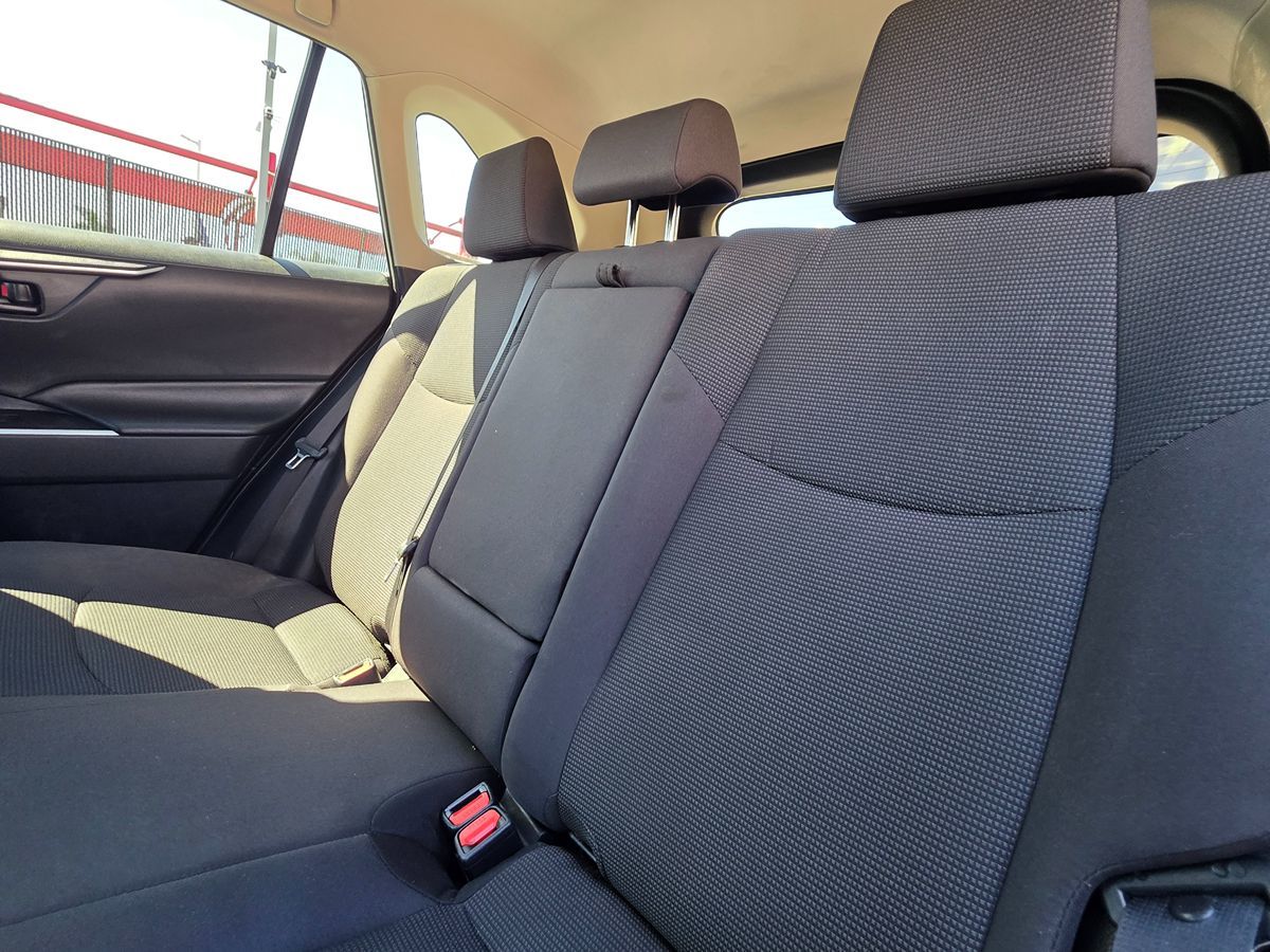 Toyota RAV4 photo 27
