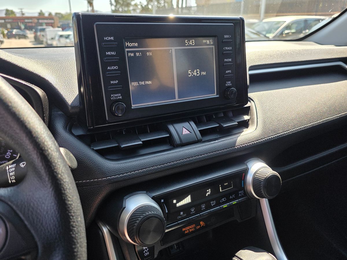 Toyota RAV4 photo 37