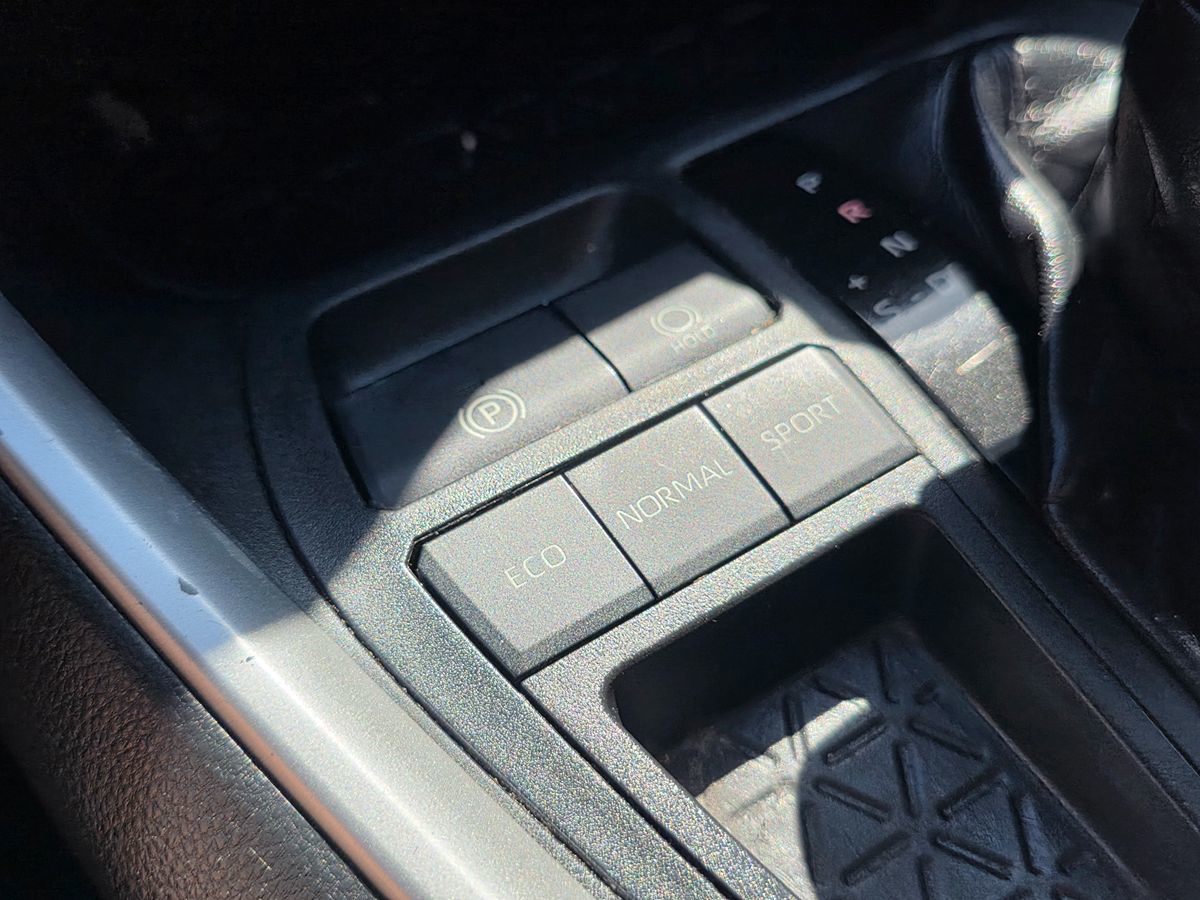 Toyota RAV4 photo 47